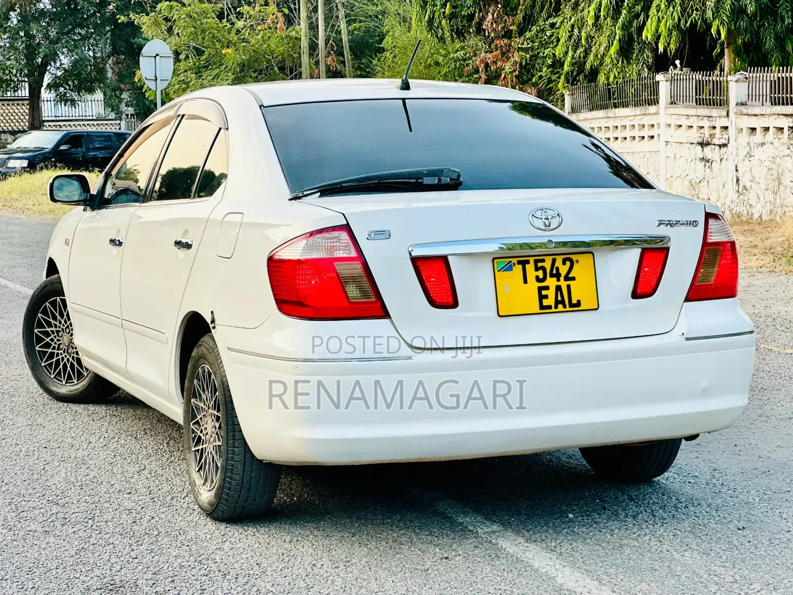 Toyota Premio 2003 White