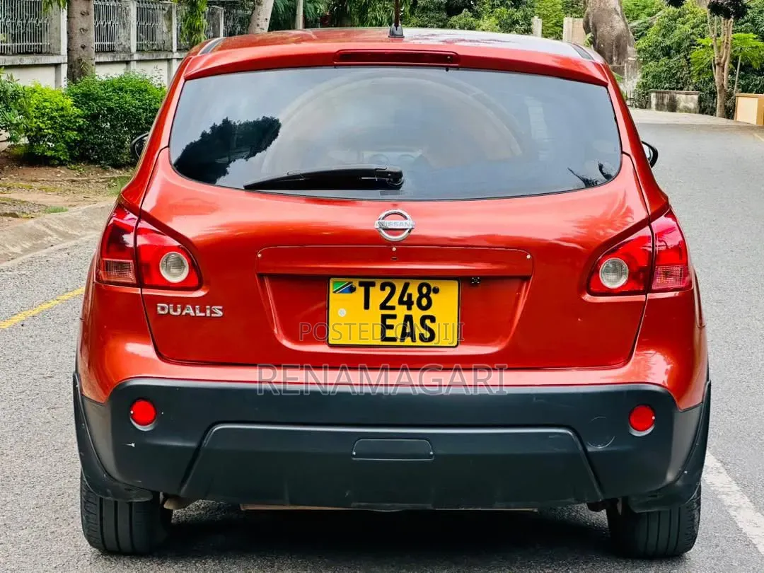 Nissan Dualis 2009 Red