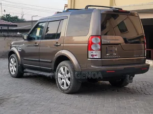 Land Rover Discovery 2013