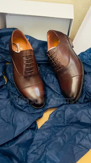 Men's Leather Shoes 2 Colours Materials Very Hot and Smart
