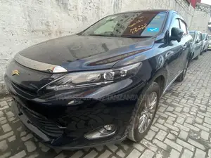 Toyota Harrier 2016 Black