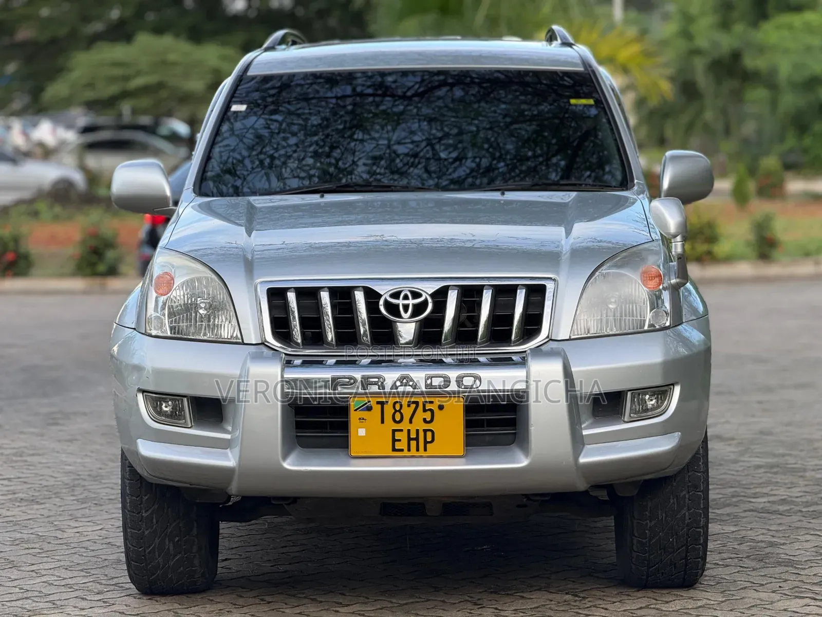 Toyota Land Cruiser Prado 2004 Silver