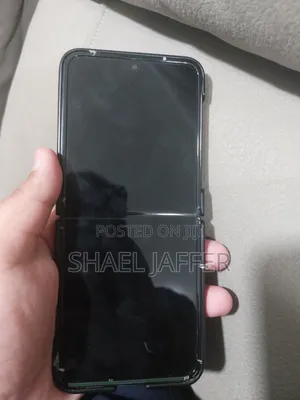 Samsung Galaxy Z Flip4 128 GB Blue