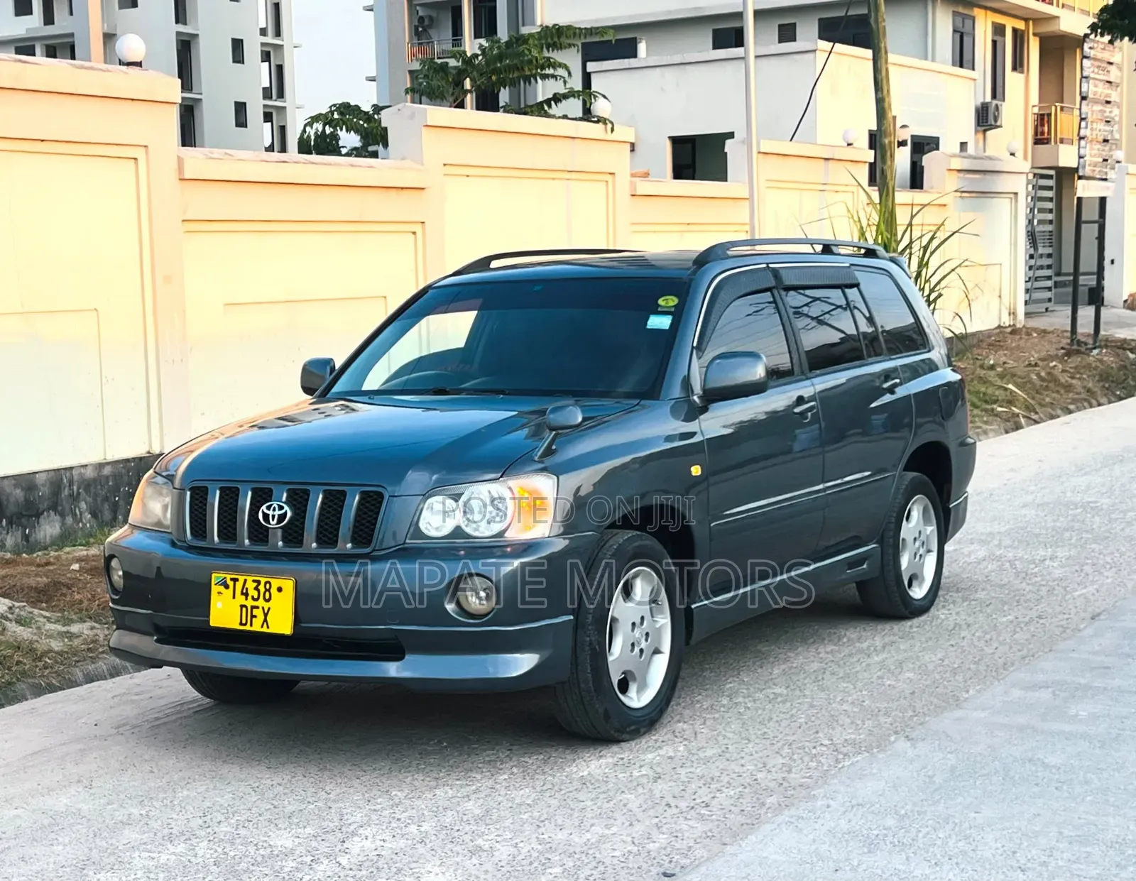Toyota Kluger 2005 Gray