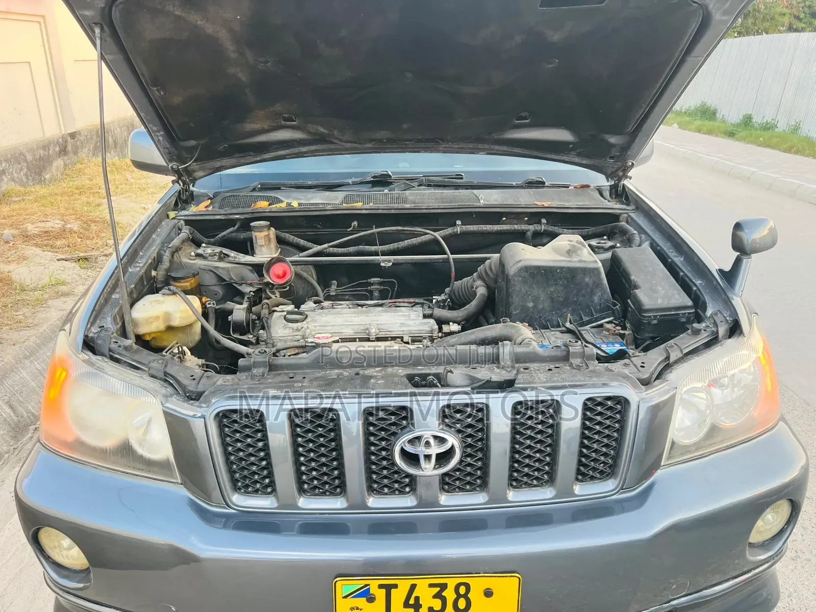 Toyota Kluger 2005 Gray