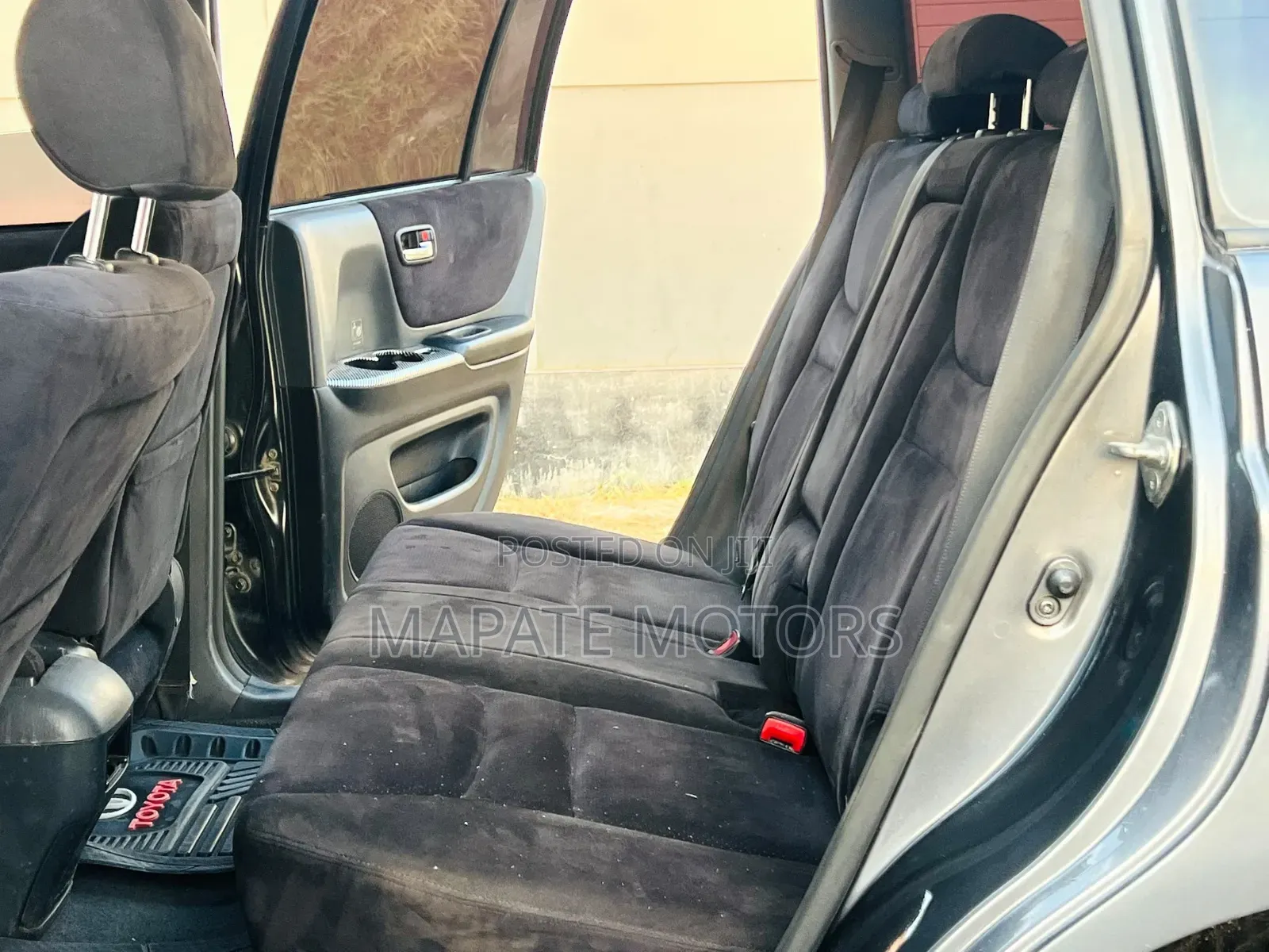 Toyota Kluger 2005 Gray