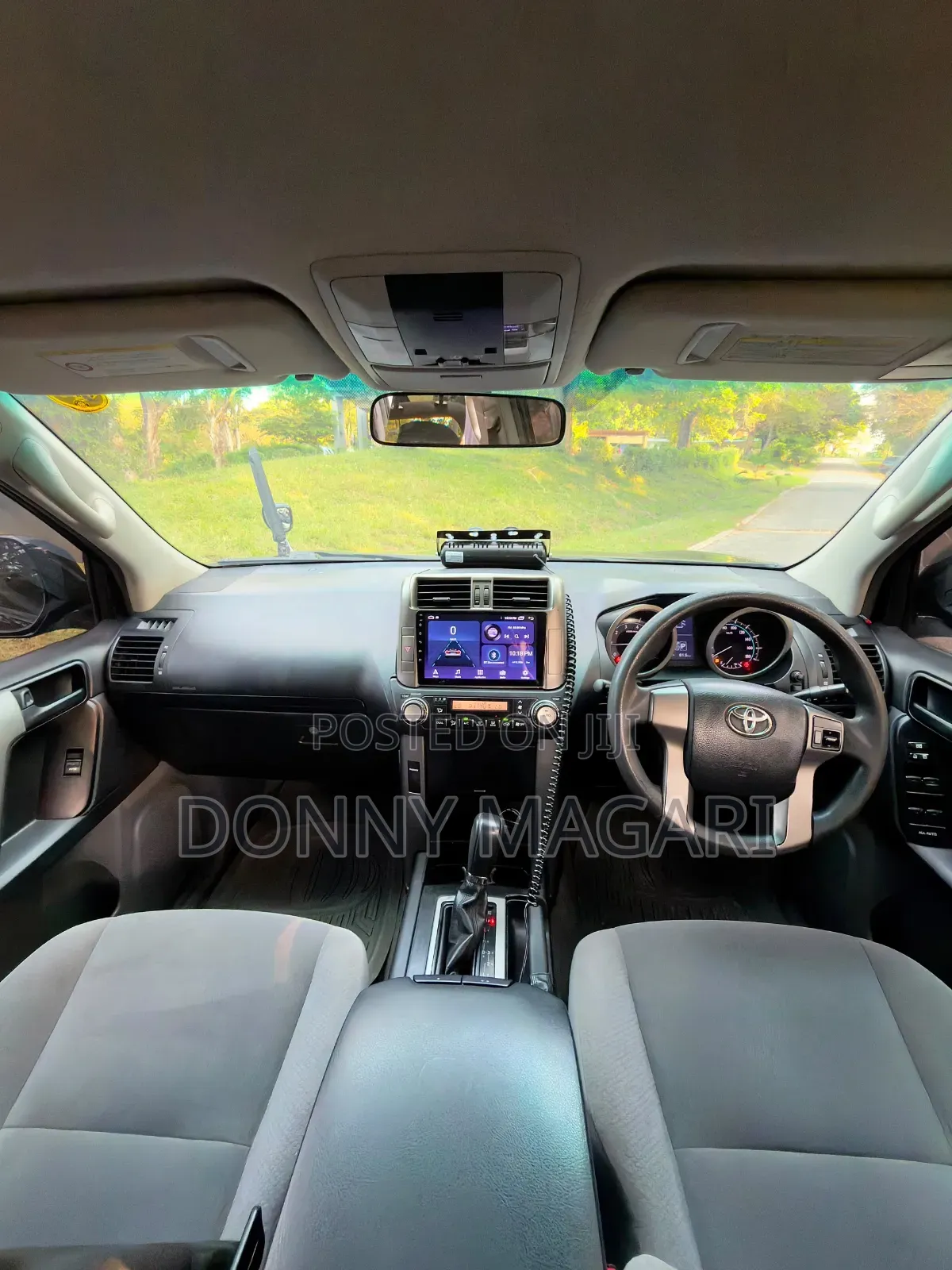 Toyota Land Cruiser Prado 2011 Black