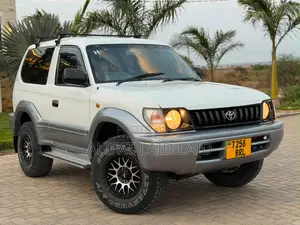 Toyota Land Cruiser Prado 3.4 3dr 2007 White