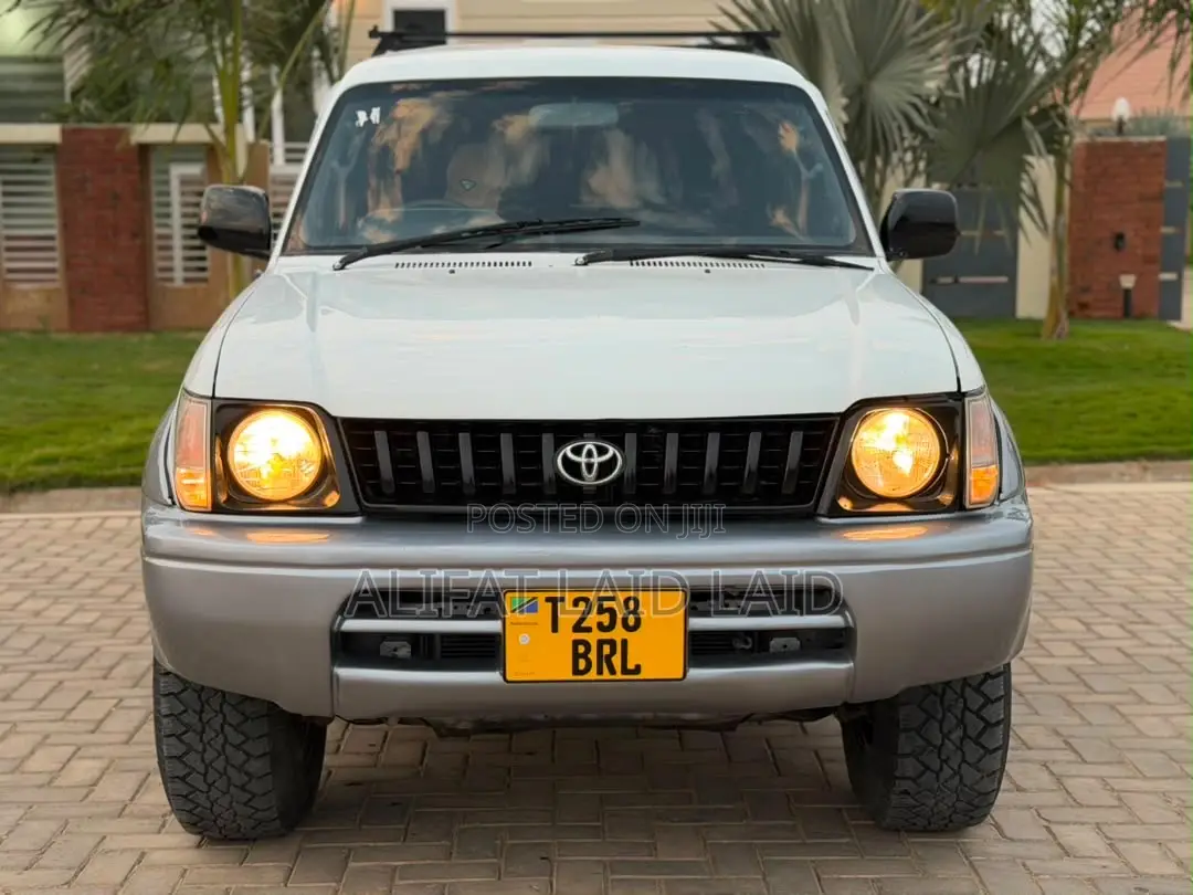Toyota Land Cruiser Prado 3.4 3dr 2007 White