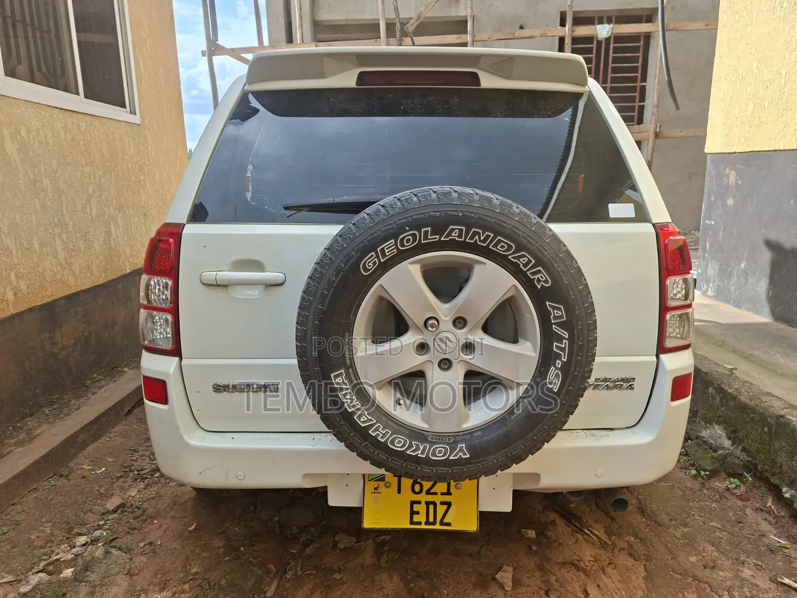 Suzuki Grand Vitara 2008 White