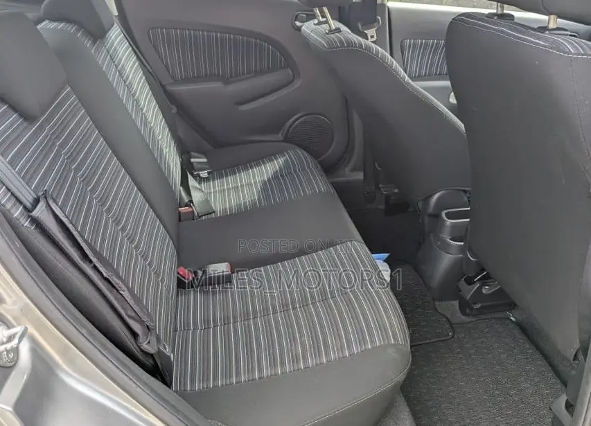 Mazda Demio 2009 Silver