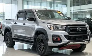 Toyota Hilux 2019 Silver