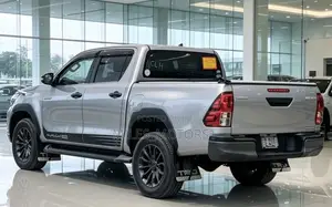 Toyota Hilux 2019 Silver