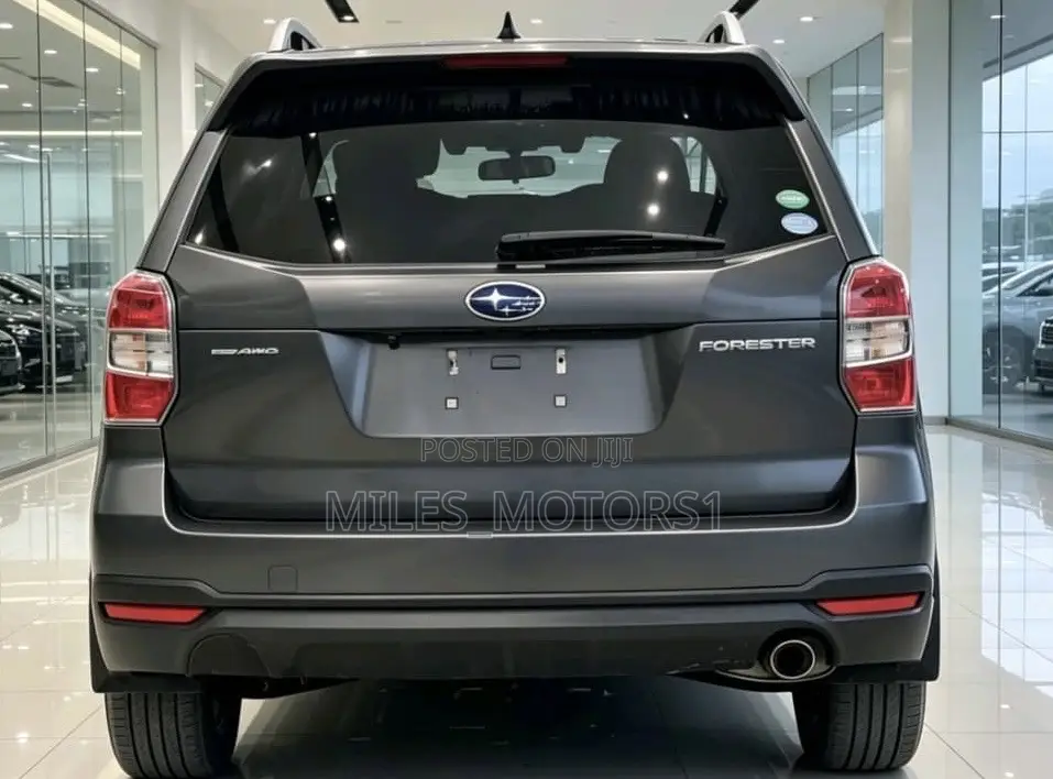 Subaru Forester 2017 Gray