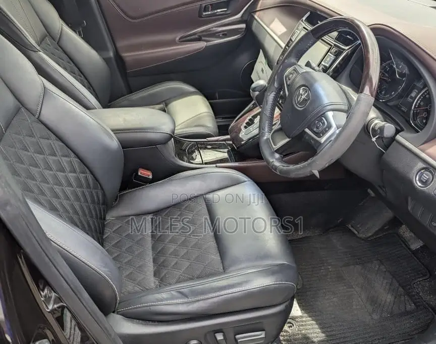 Toyota Harrier 2016 Black