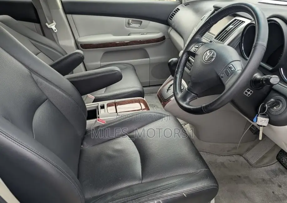 Toyota Harrier 2008 White