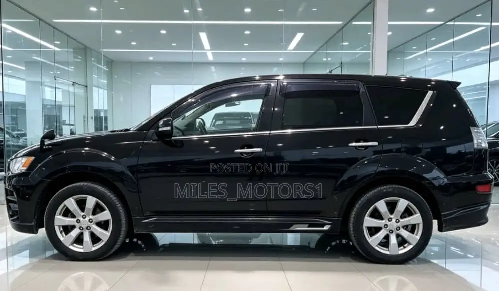 Mitsubishi Outlander 2011 Black