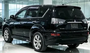 Mitsubishi Outlander 2011 Black