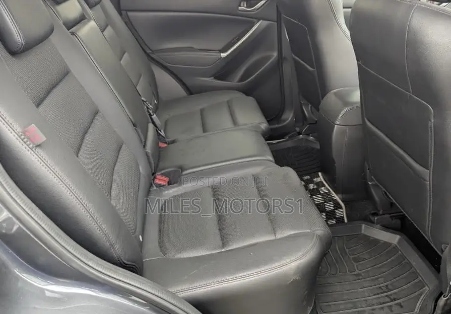 Mazda CX-5 2016 Gray