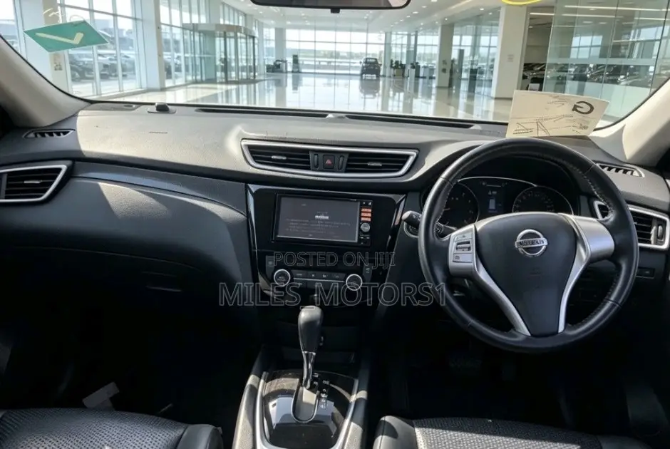 Nissan X-Trail 2013 White