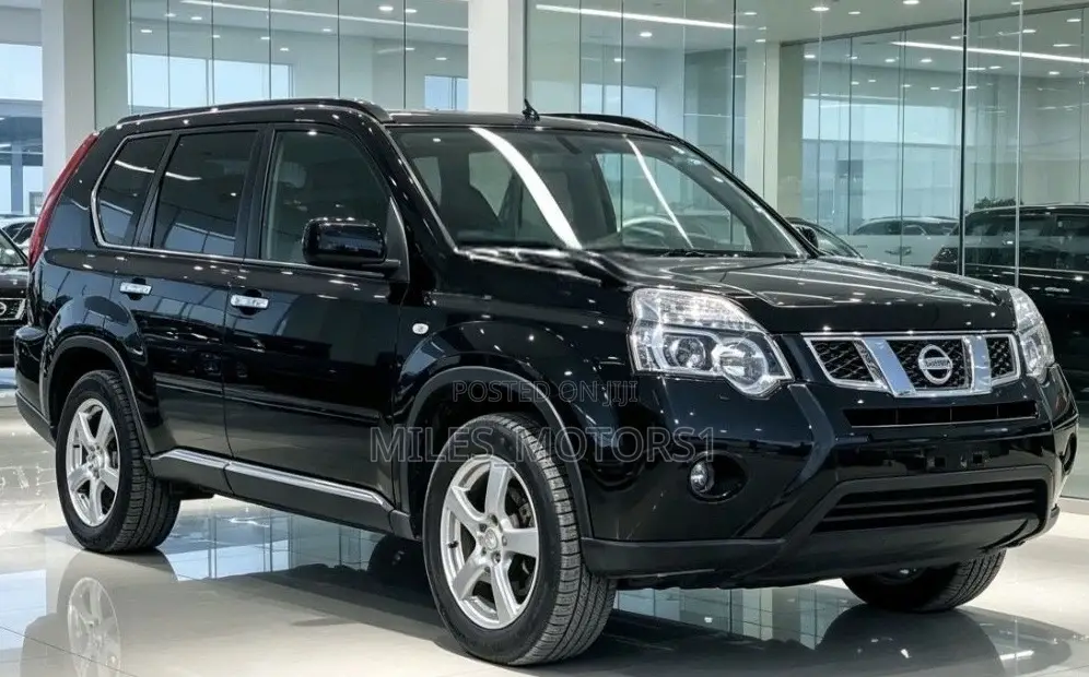 Nissan X-Trail 2012 Black
