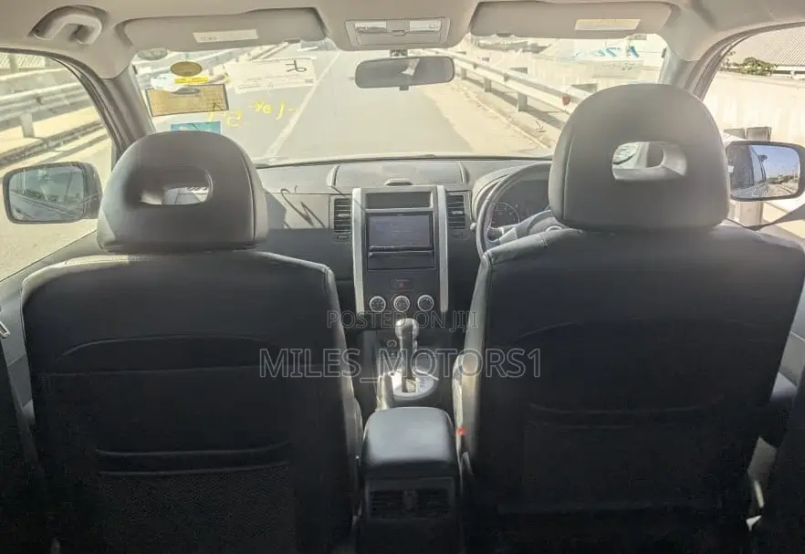Nissan X-Trail 2012 Black