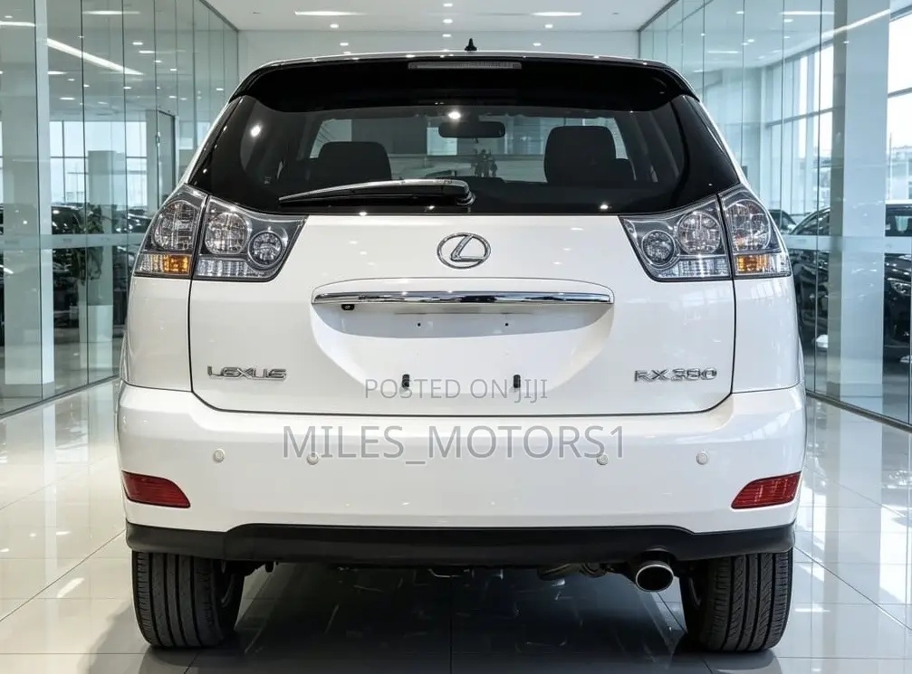 Toyota Harrier 2005 White