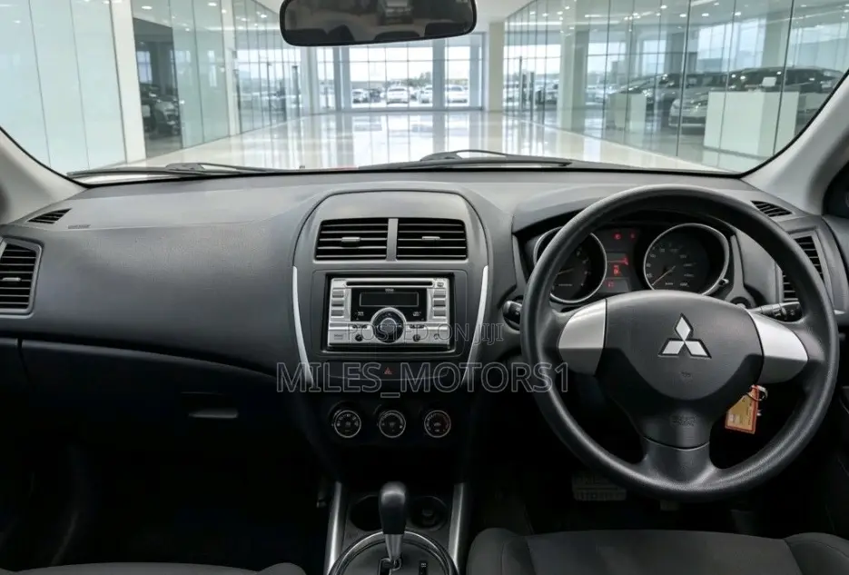 Mitsubishi RVR 2010 Red