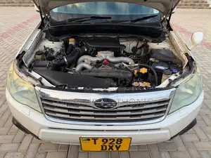 Subaru Forester 2009 White