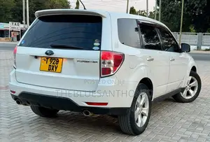 Subaru Forester 2009 White