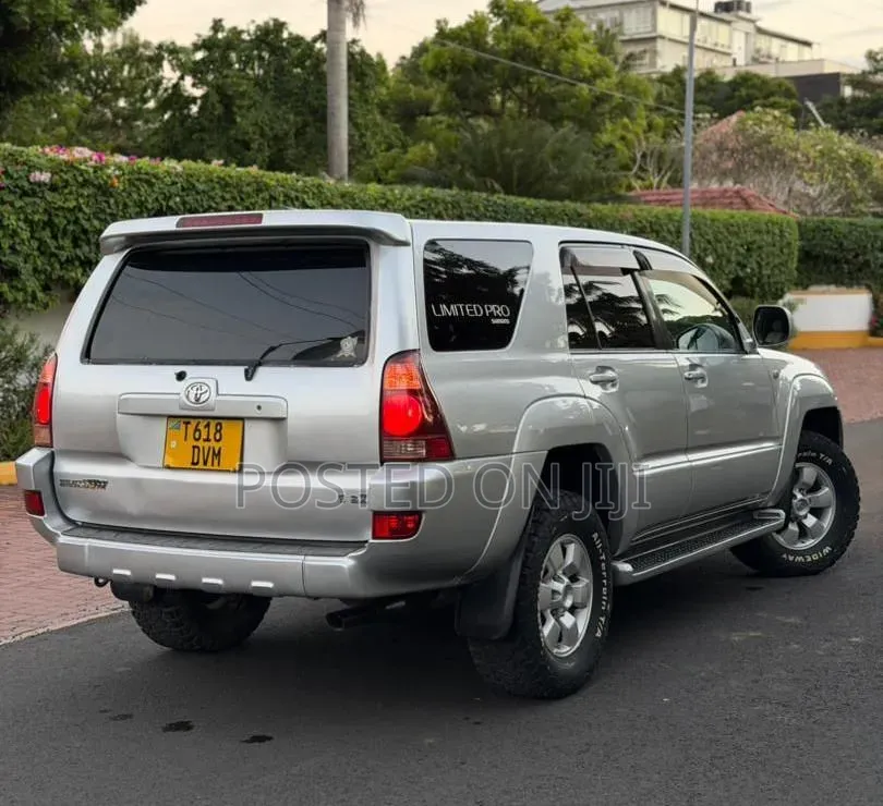Toyota Hilux Surf 2005 Silver