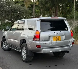 Toyota Hilux Surf 2005 Silver