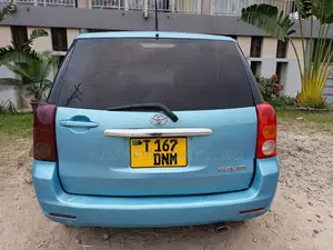 Toyota Raum 2008 Blue