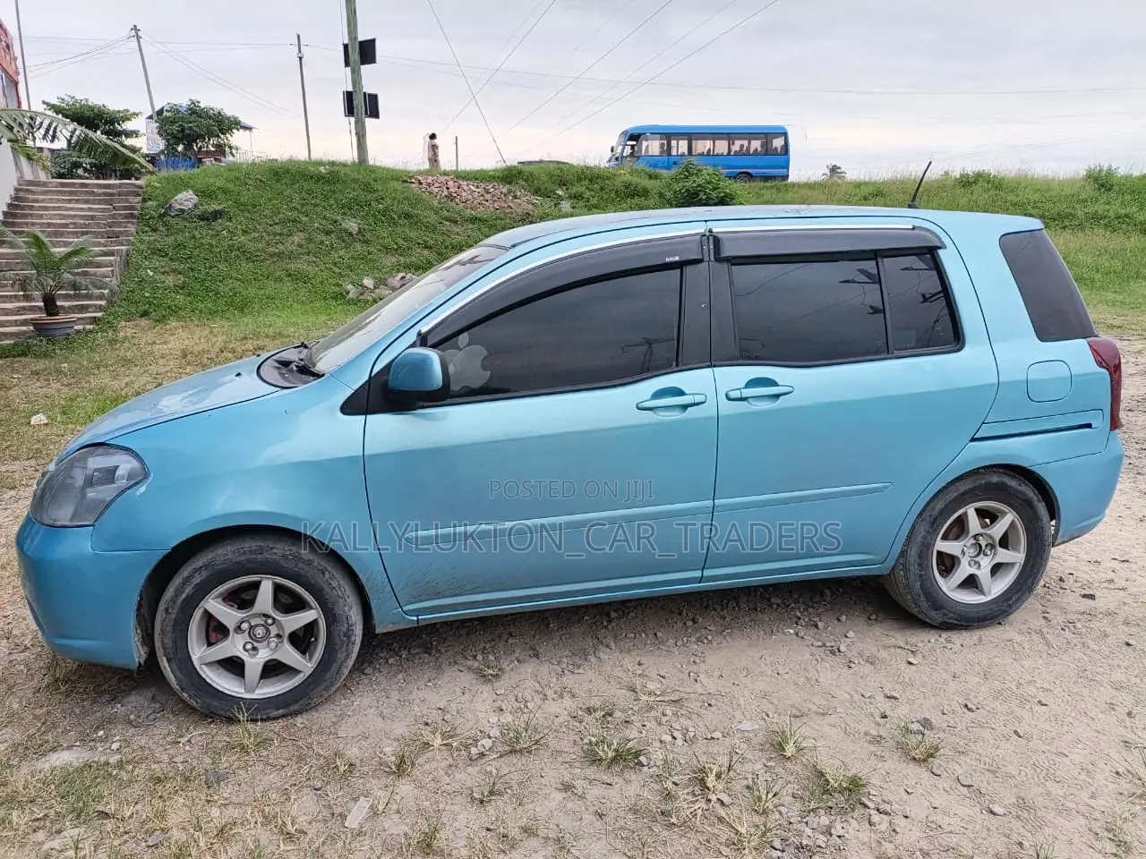 Toyota Raum 2008 Blue