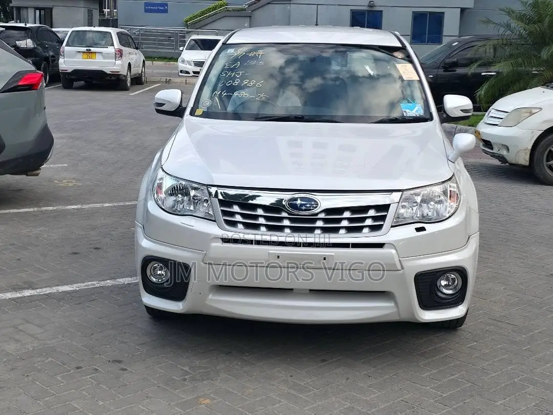 Subaru Forester 2012 White