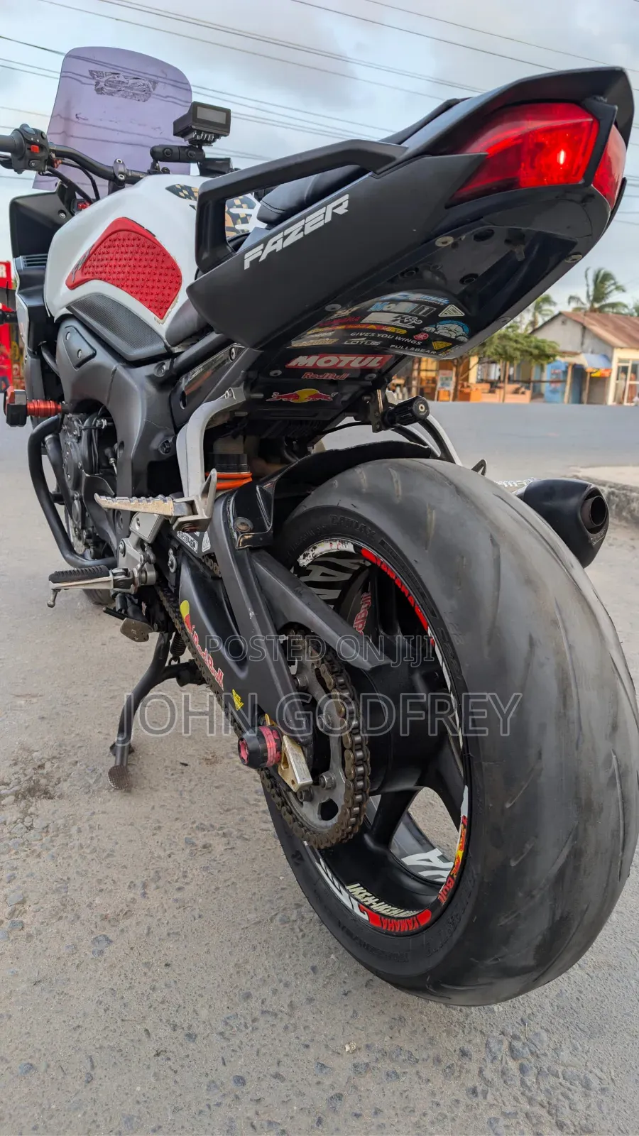 Yamaha FZ 2017 White