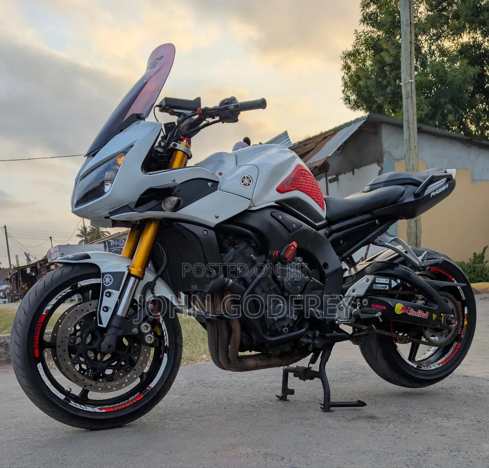 Yamaha FZ 2017 White
