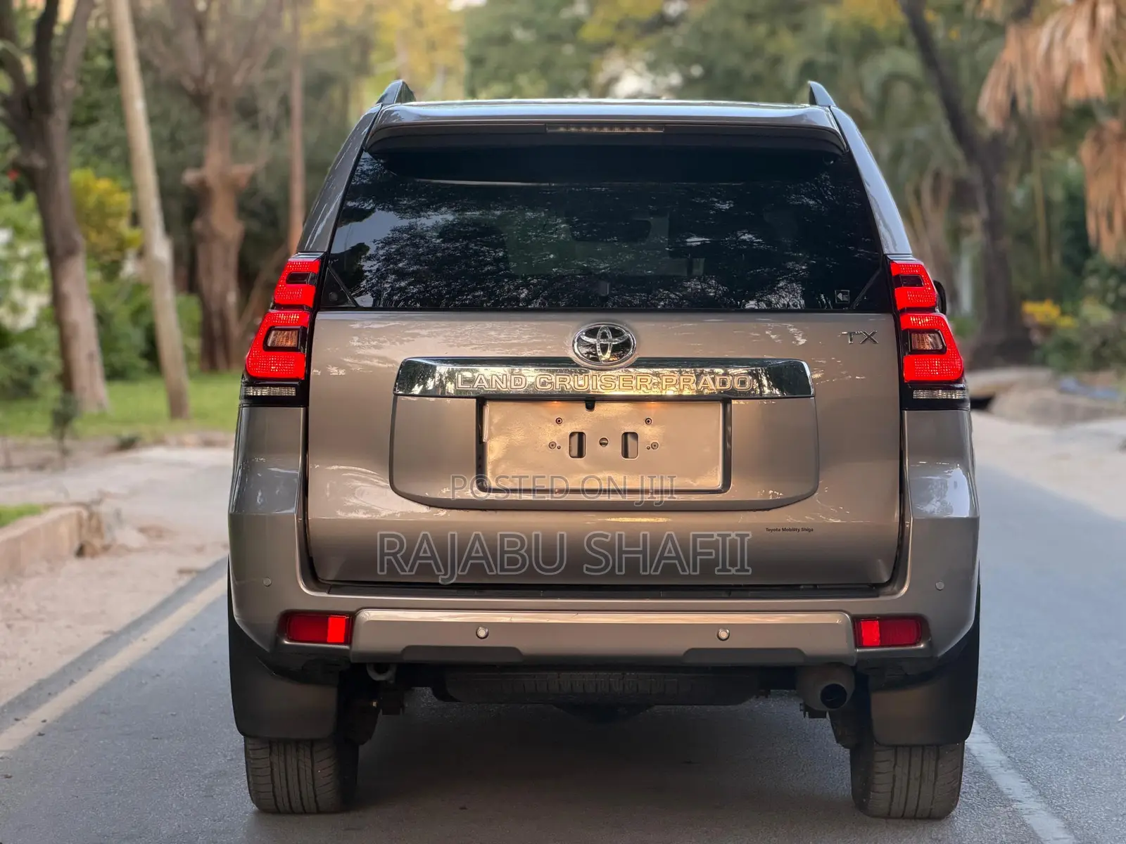 Toyota Land Cruiser Prado 2.7 2023 Gray