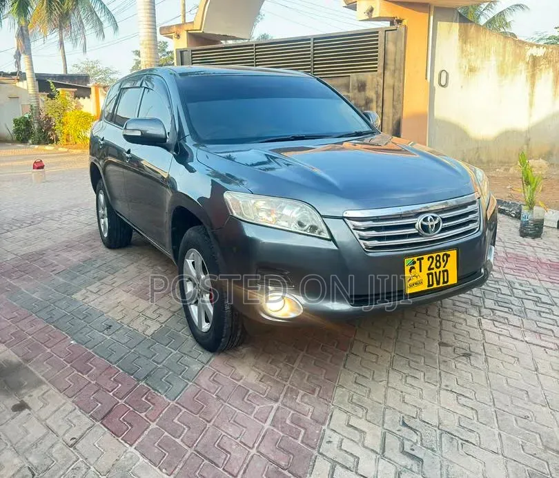 Toyota Vanguard 2008 Gray