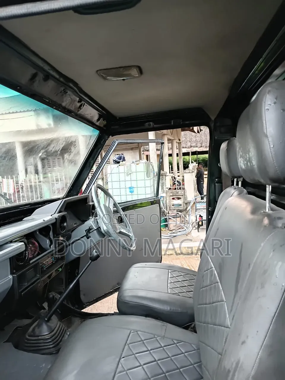 Toyota Land Cruiser 2010 Black