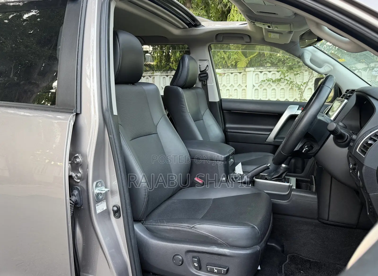 Toyota Land Cruiser Prado 2.7 2023 Gray