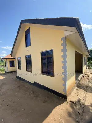 5bdrm House in Changanyikeni, Kigamboni for sale