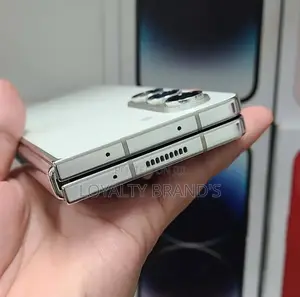 New Samsung Galaxy Fold 5G 512 GB White