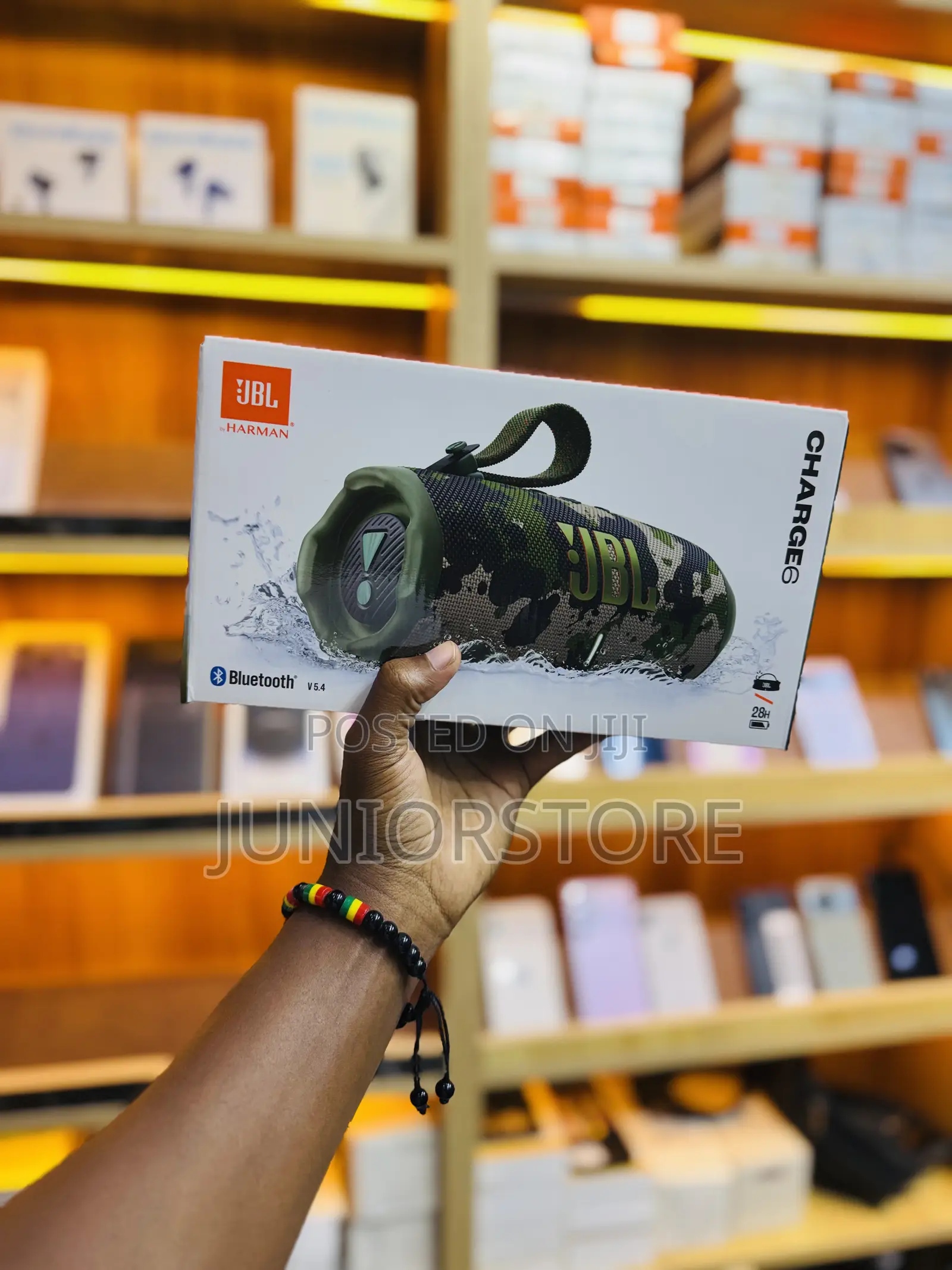 JBL Charge6