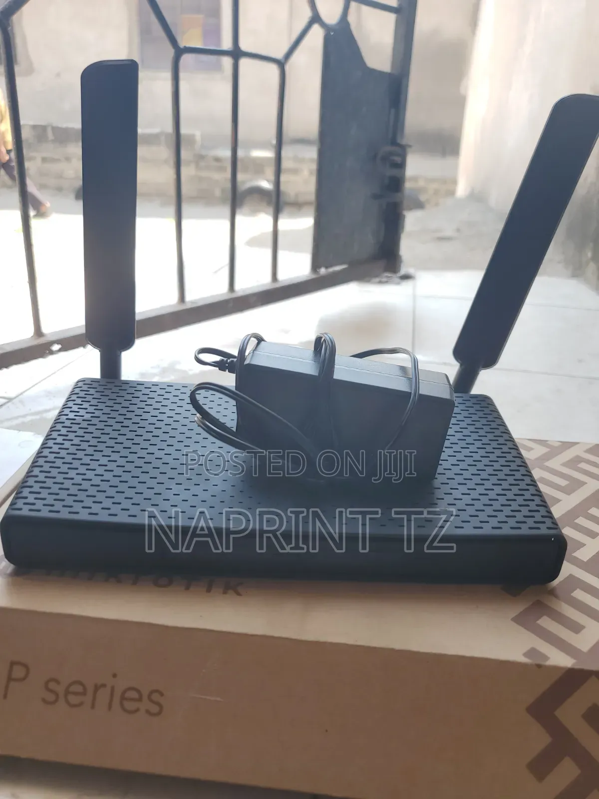 Mikrotik Hap Ax3 (Model: C53uig+5hpaxd2hpaxd)