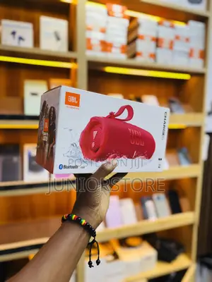 JBL Charge 6