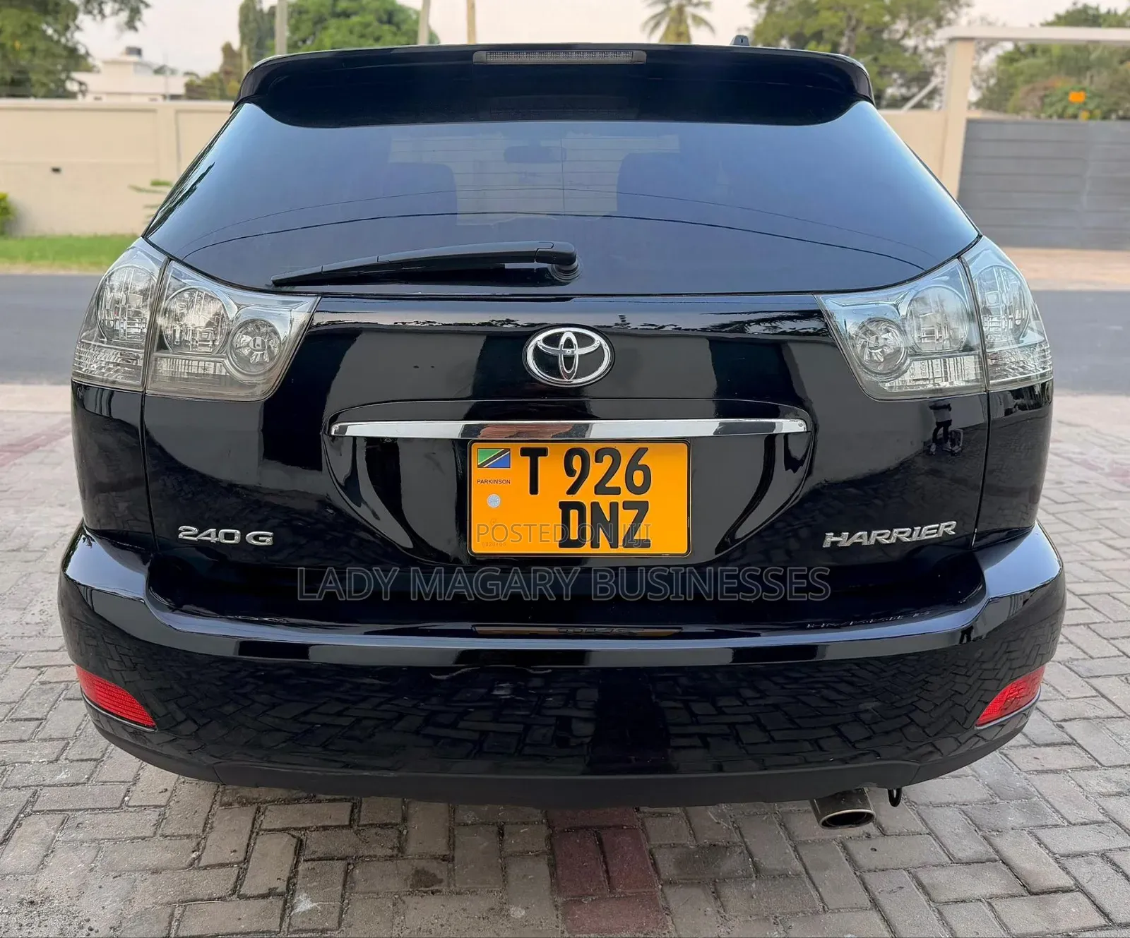 Toyota Harrier 2.4 2006 Black