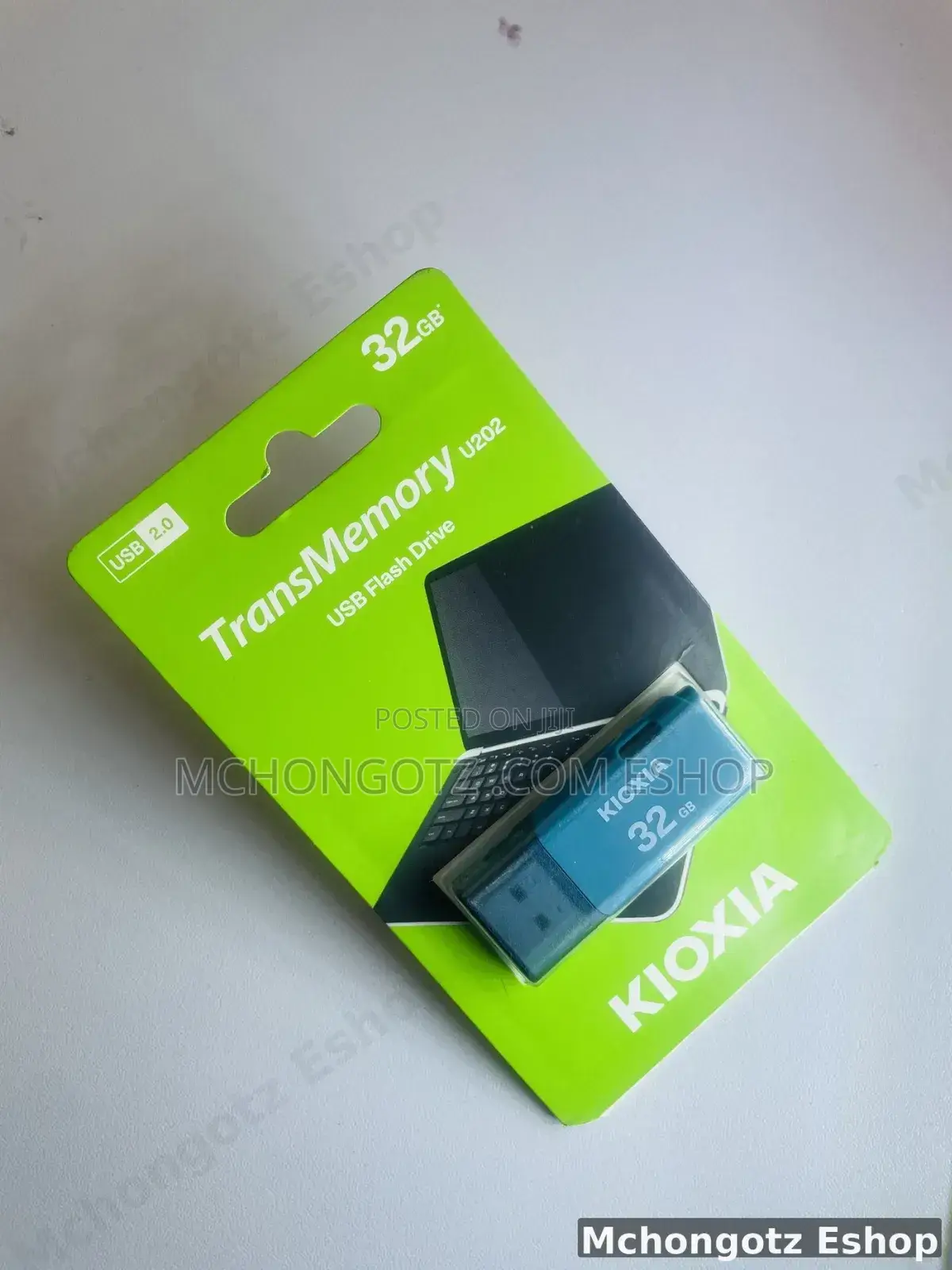 32gb Kioxia Usb 2.0 Flash Drive