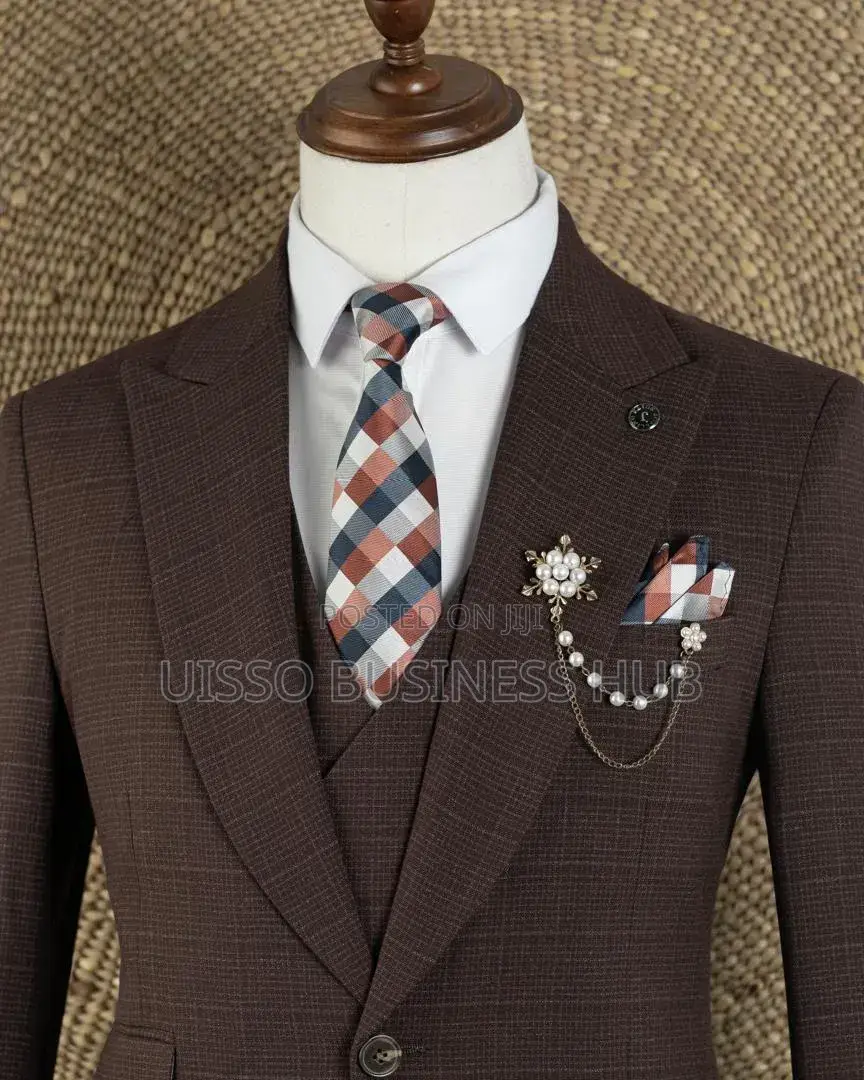 Suit McHambuko 