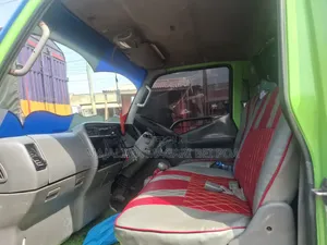 Mitsubishi Canter 2007 Blue